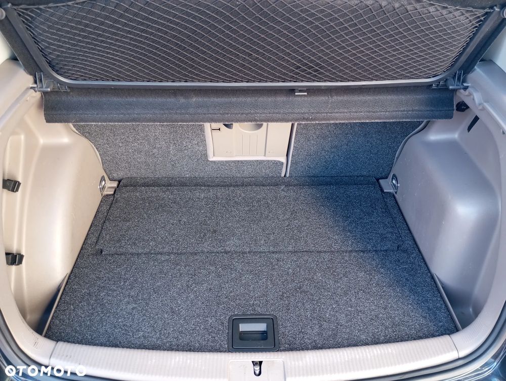 Volkswagen Golf Plus - 21