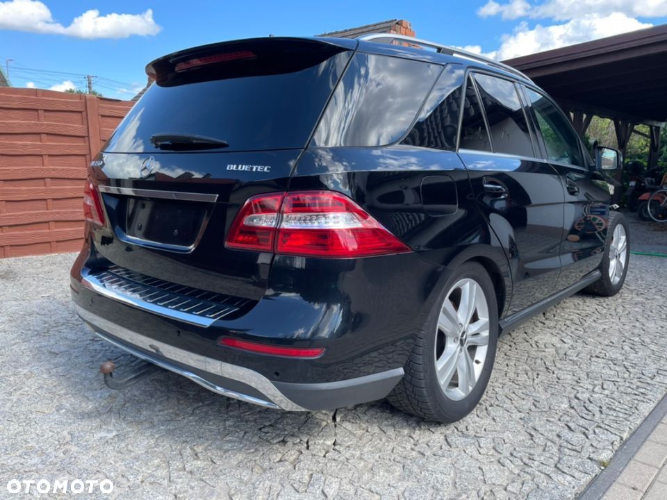 Mercedes-Benz ML 350 BlueTec 4-Matic - 18