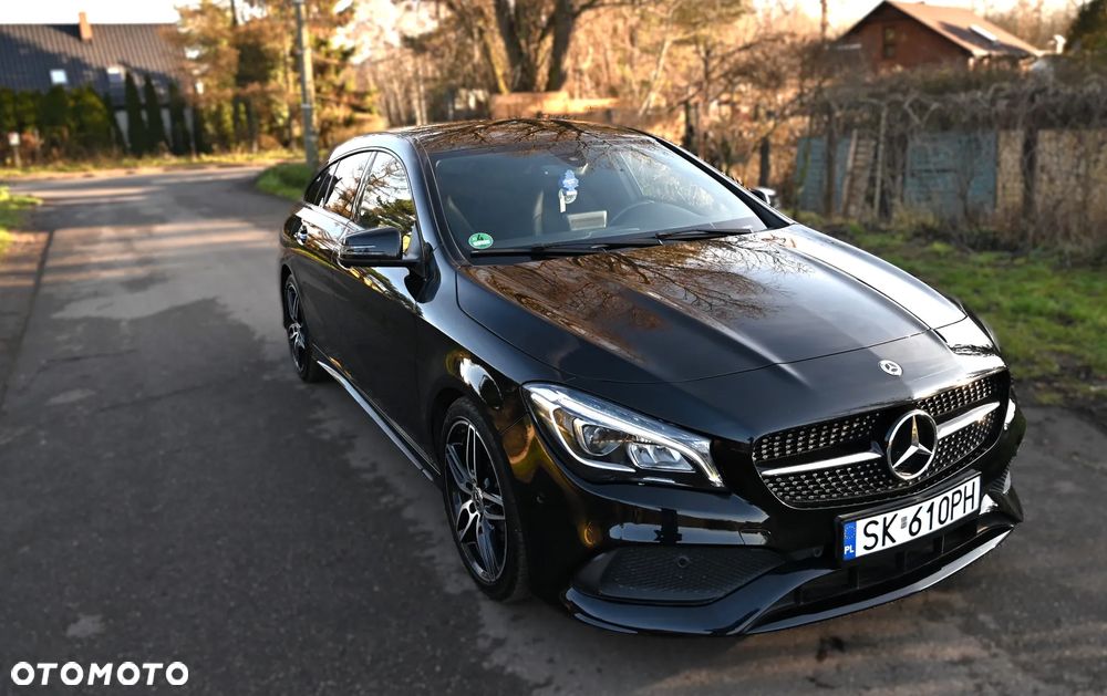 Mercedes-Benz CLA 200 7G-DCT AMG Line - 14