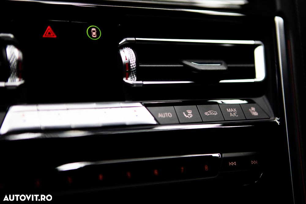 BMW Seria 8 840d xDrive - 28