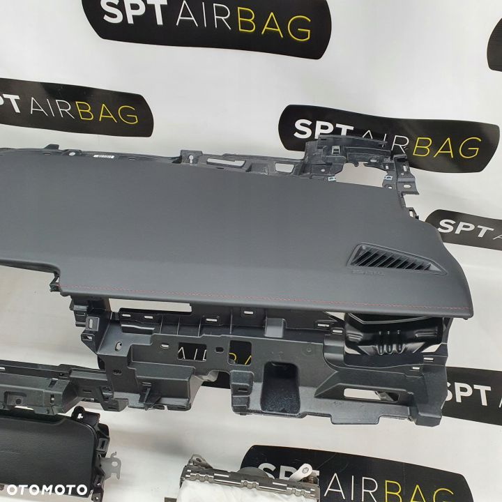 TOYOTA COROLLA E21 DESKA ROZDZIELCZA KONSOLA KOKPIT PULPIT PODUSZKI AIRBAG AIR BAG PASY KIT SET - 4