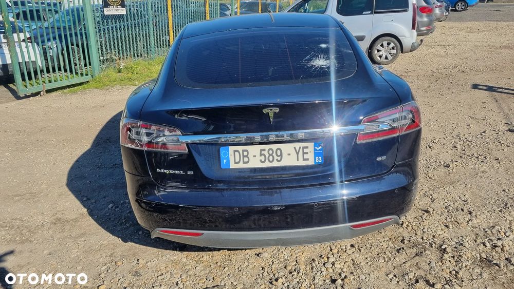 Tesla Model S 2014 photo 5