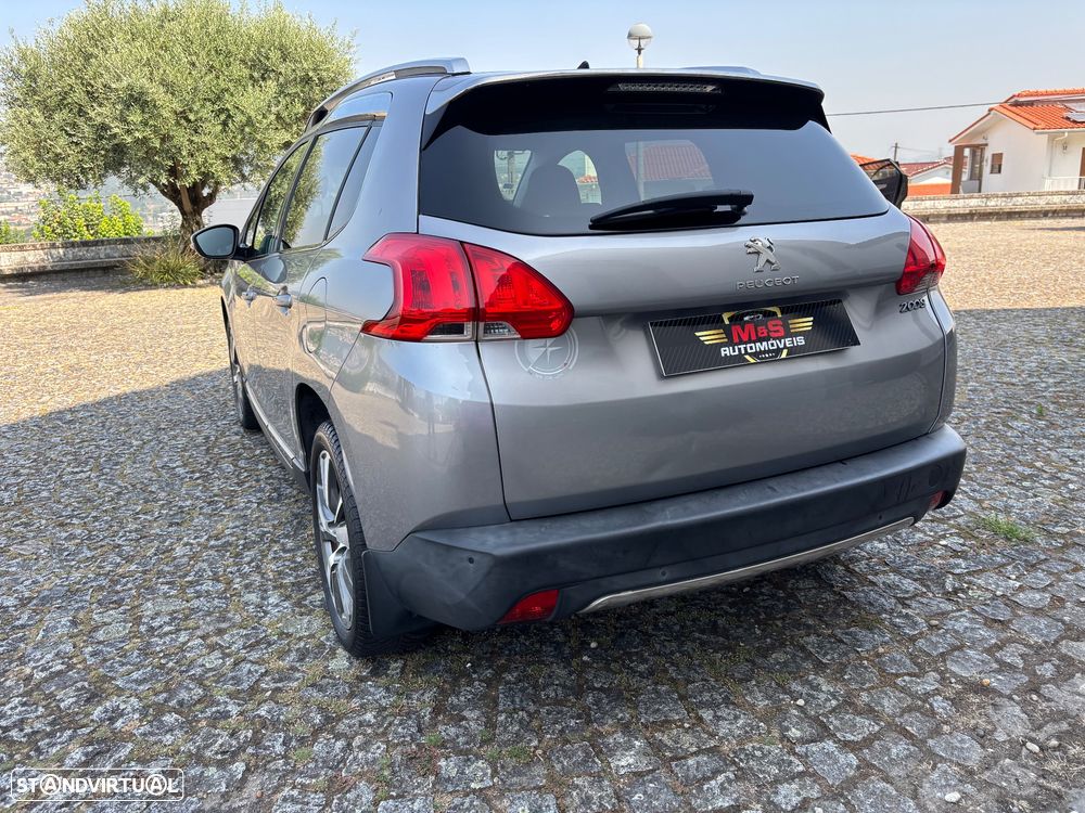 Peugeot 2008 1.2 PureTech Crossway - 5