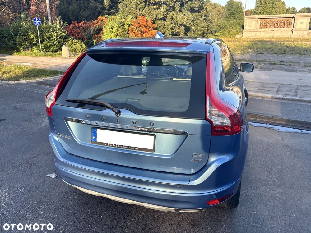Volvo XC 60 D4 AWD Summum - 4