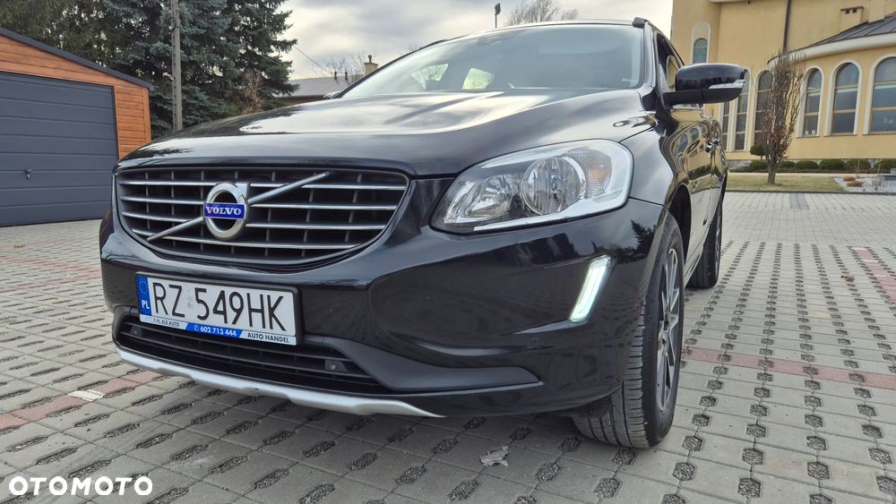 Volvo XC 60 D4 Geartronic Momentum - 32