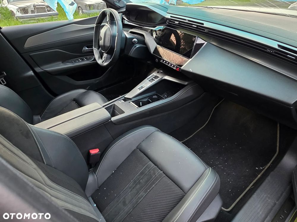 Peugeot 308 BlueHDi 130 EAT8 GT - 6