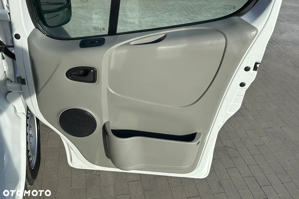 Nissan Primastar - 32