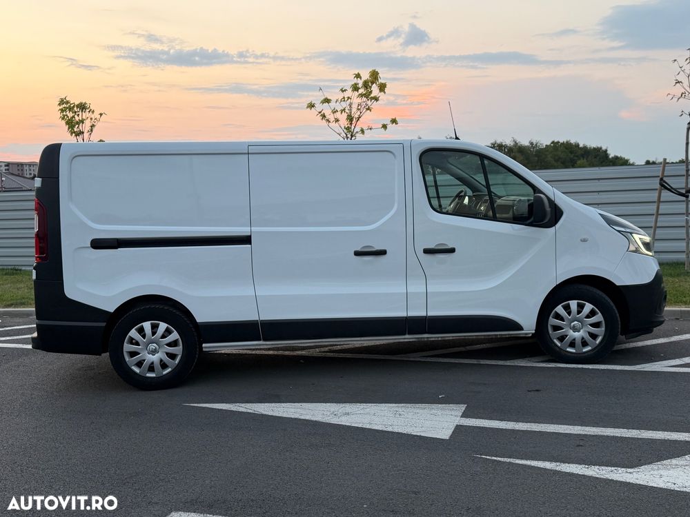 Renault Trafic - 8