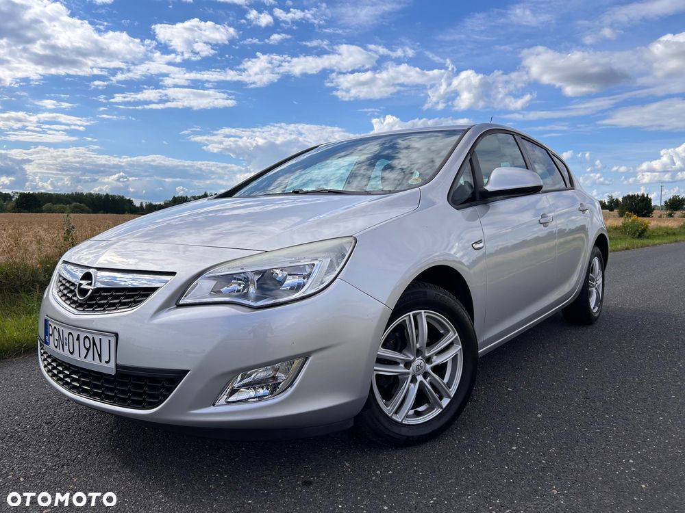 Opel Astra 1.4 Turbo - 2