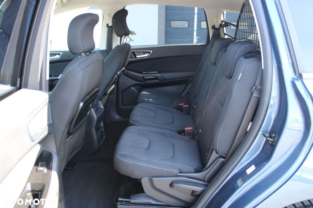 Ford S-Max - 21