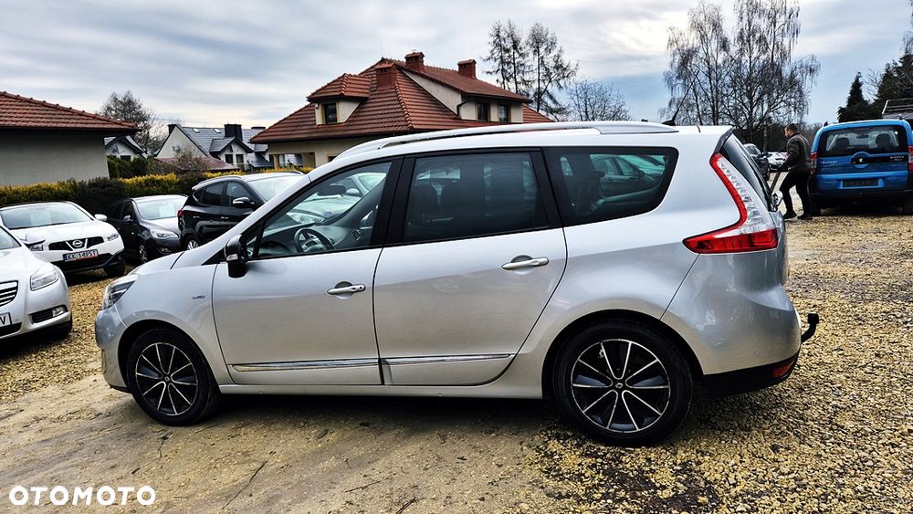 Renault Grand Scenic 2.0 16V 140 CVT Bose Edition - 20