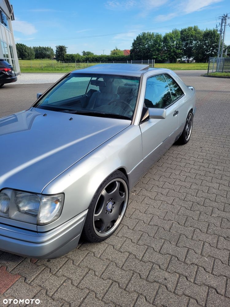 Mercedes-Benz Klasa E - 2