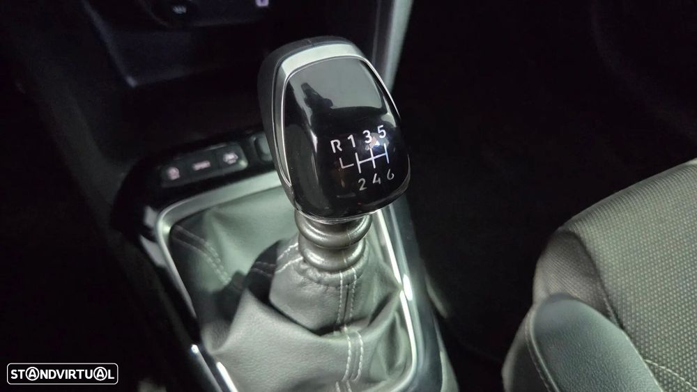 Opel Corsa 1.2 Direct Injection Turbo S&S GS - 30