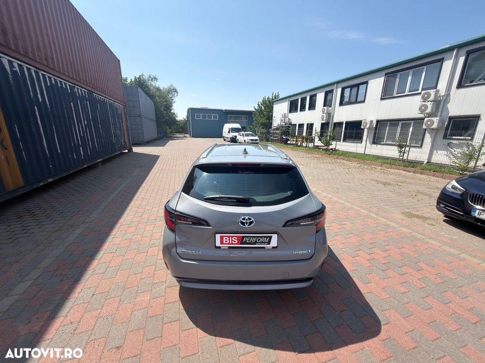 Toyota Corolla 1.8 Business Edition - 8