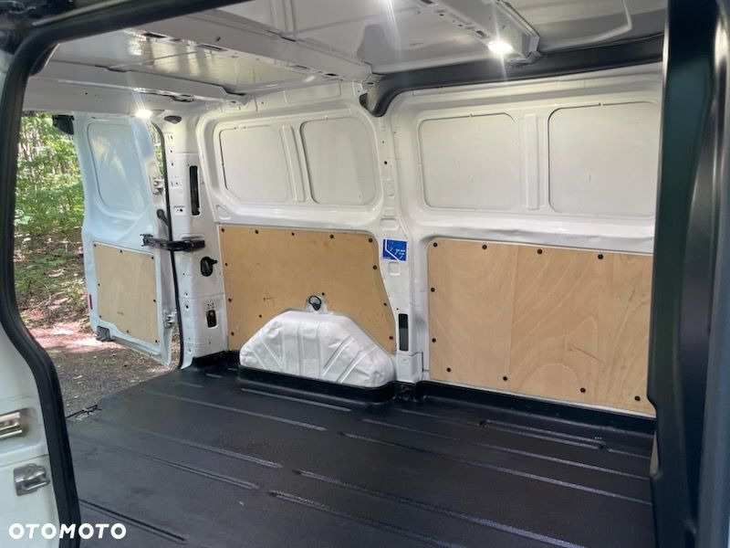 Ford Transit Custom - 12
