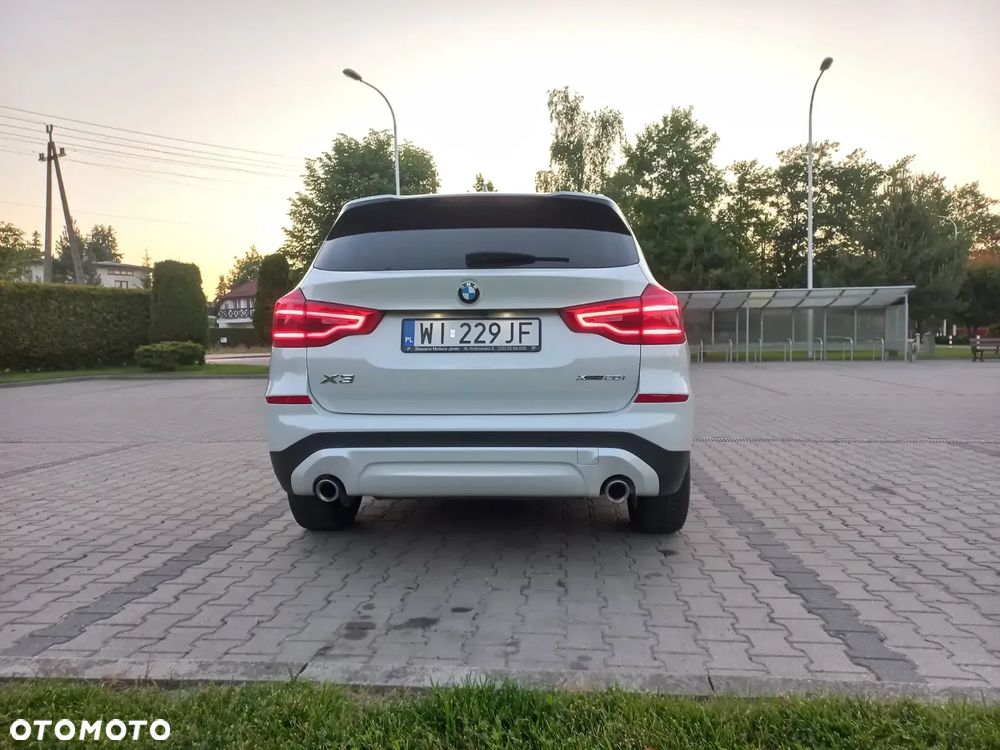 BMW X3 xDrive20i - 2