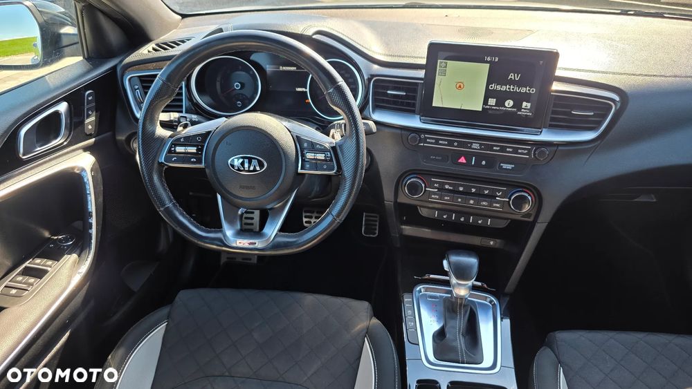 Kia ProCeed 1.6 CRDi DCT7 SCR GT LINE - 10