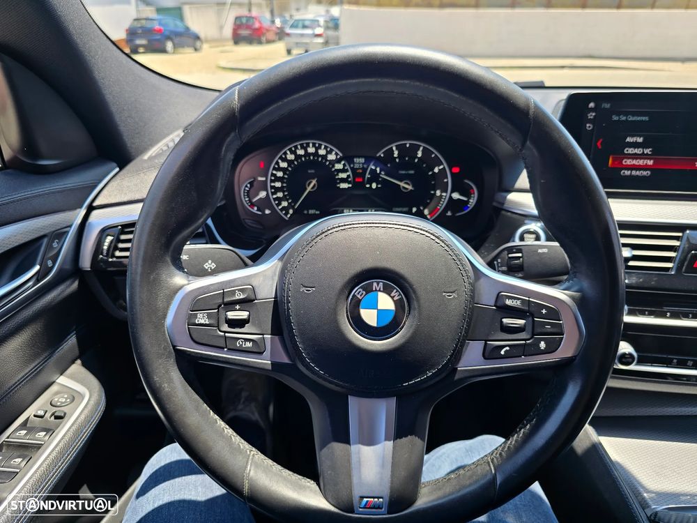 BMW 620 Gran Turismo d Pack M - 11