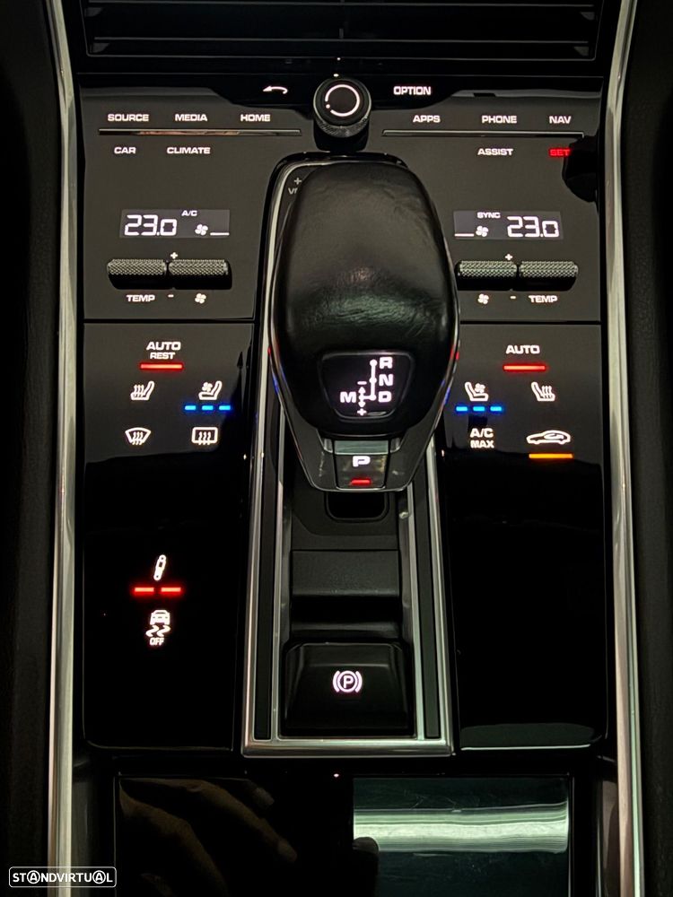 Porsche Panamera 4 S - 30