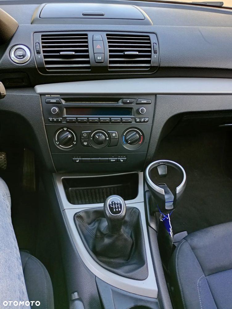 BMW Seria 1 - 18