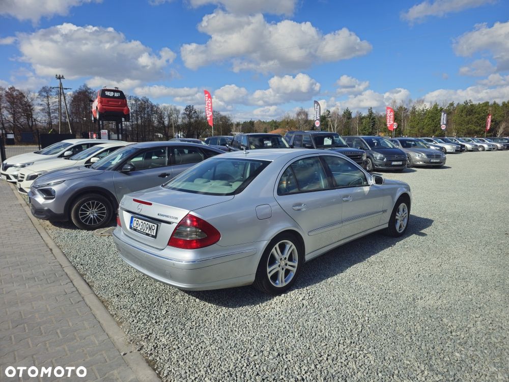 Mercedes-Benz Klasa E - 2