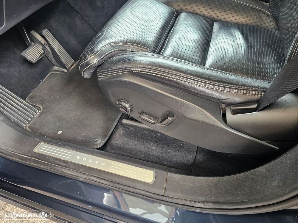 Volvo XC 90 T8 AWD Twin Engine Geartronic Inscription - 5
