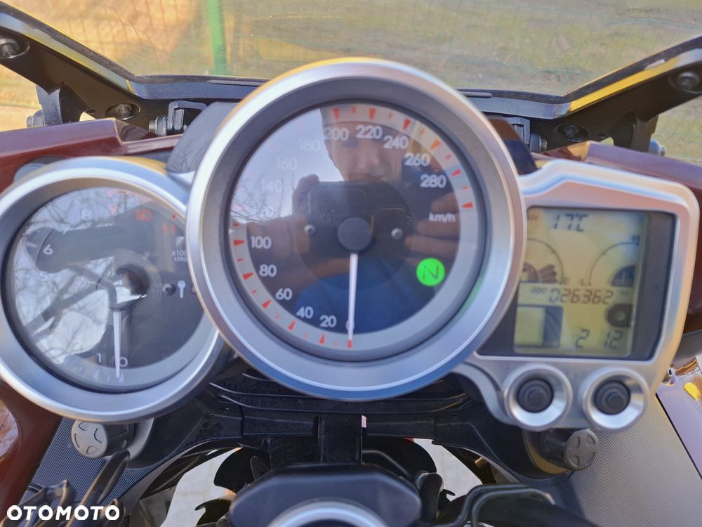 Yamaha FJR - 40