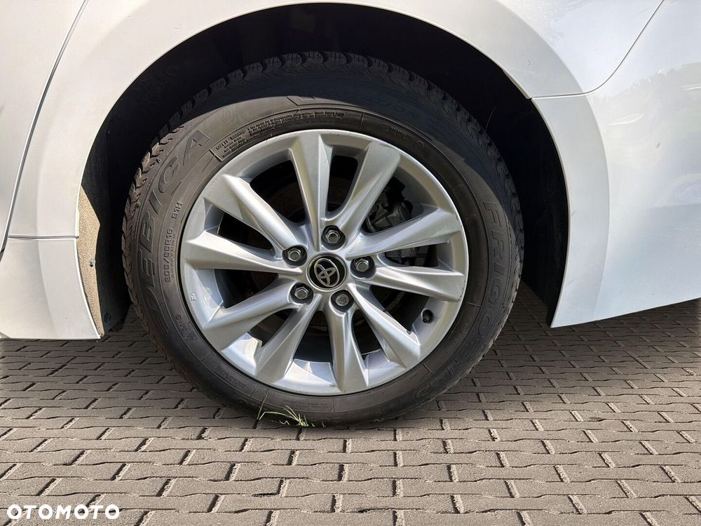 Toyota Corolla 1.8 Hybrid Comfort - 22