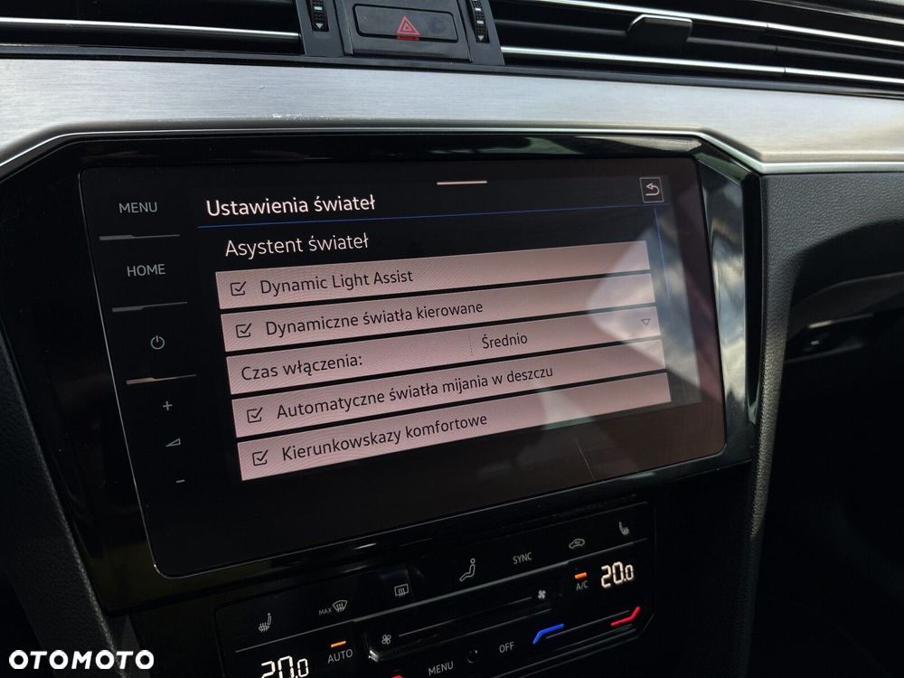 Volkswagen Passat Variant 1.5 TSI EVO Elegance DSG - 20