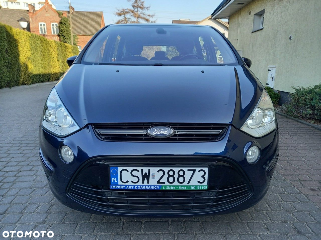 Ford S-Max - 13