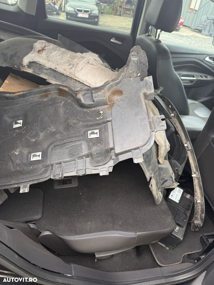 Ford Kuga 2.0 TDCi 4WD Powershift Titanium - 13