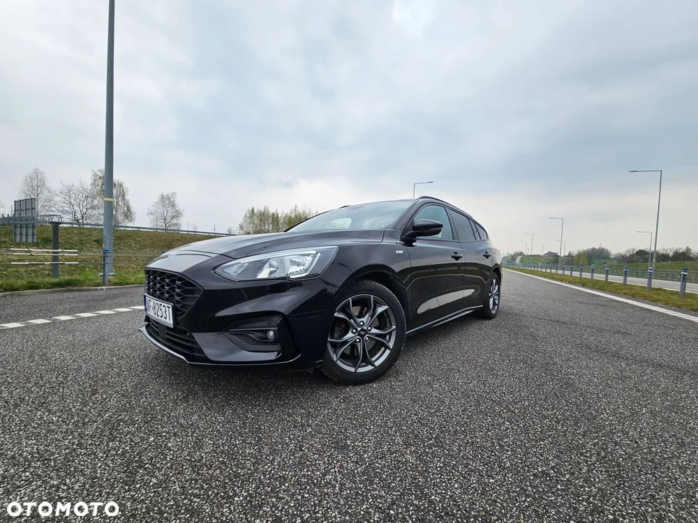 Ford Focus SW 1.5 EcoBoost ST-Line - 18