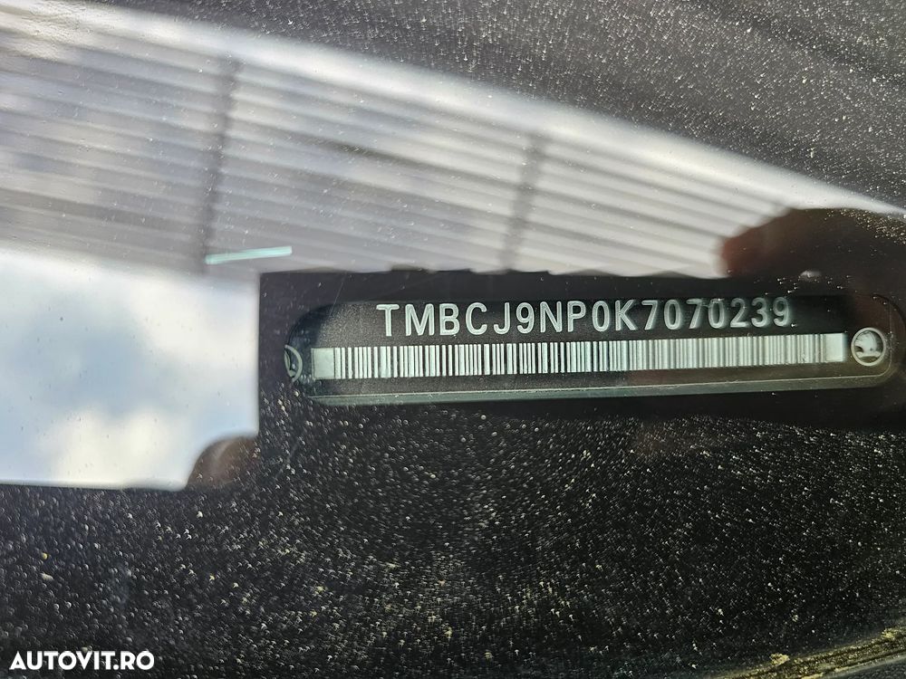 Skoda Superb 2.0 TDI 4X4 DSG Style - 36