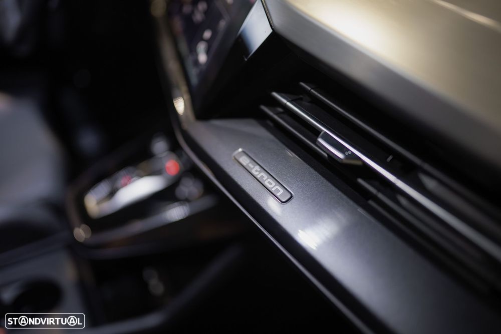 Audi Q4 e-tron 40 82 kWH - 33