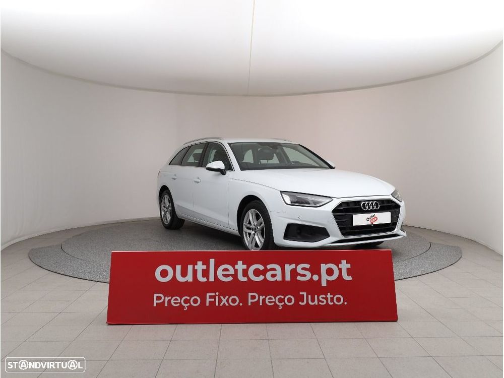 Audi A4 Avant 30 TDI Advanced S tronic — fotografia 12