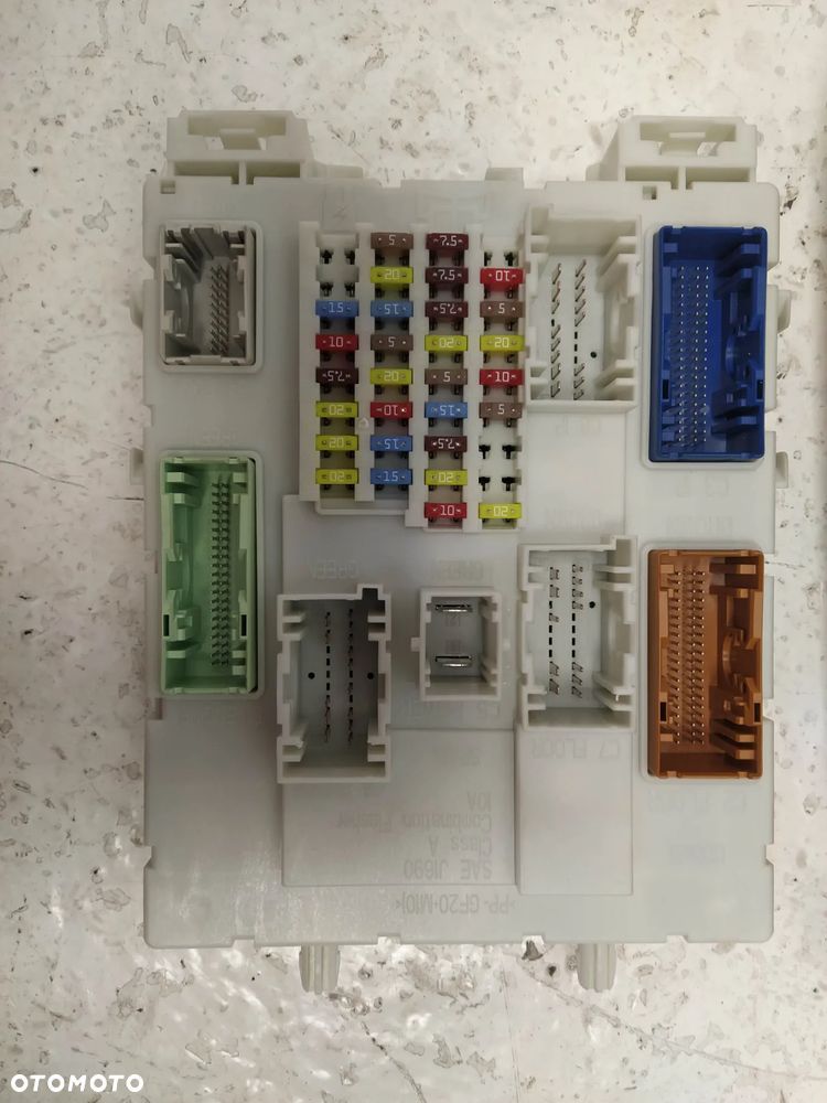 FORD FOCUS MK3 KUGA MK2 SKRZYNKA BEZPIECZNIKÓW NOWY ORYGINAŁ - 2