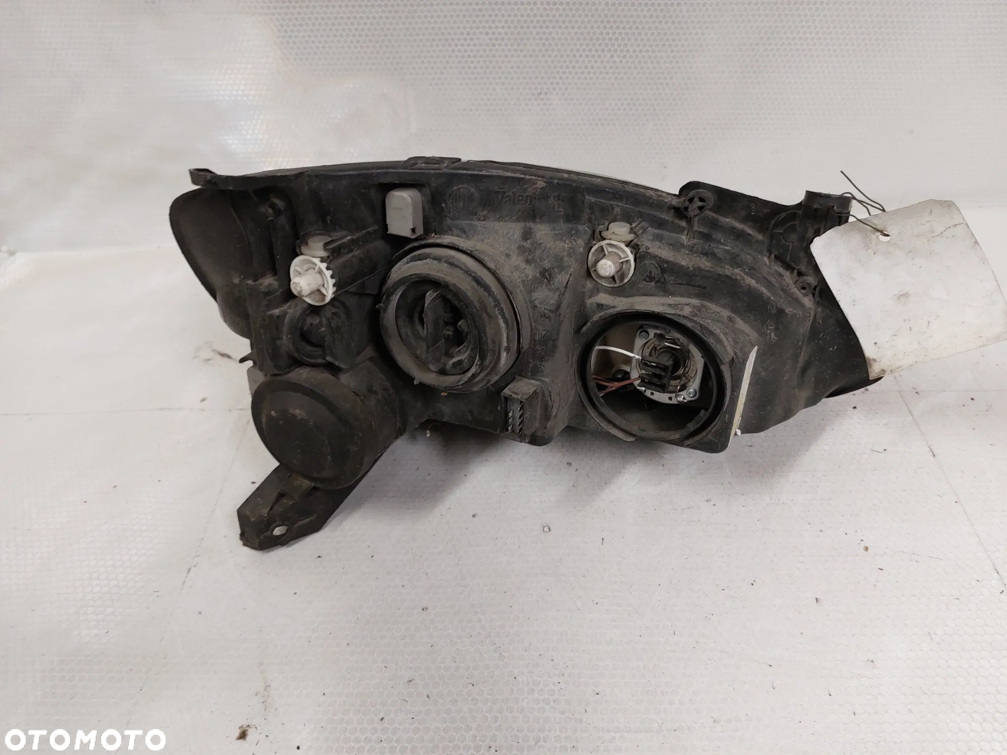 .  LAMPA PRZOD PRZEDNIA LEWA OPEL CORSA C - 4