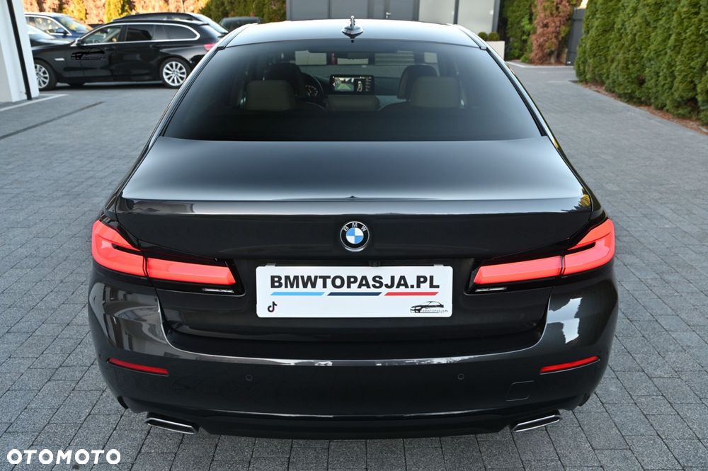 BMW Seria 5 - 25