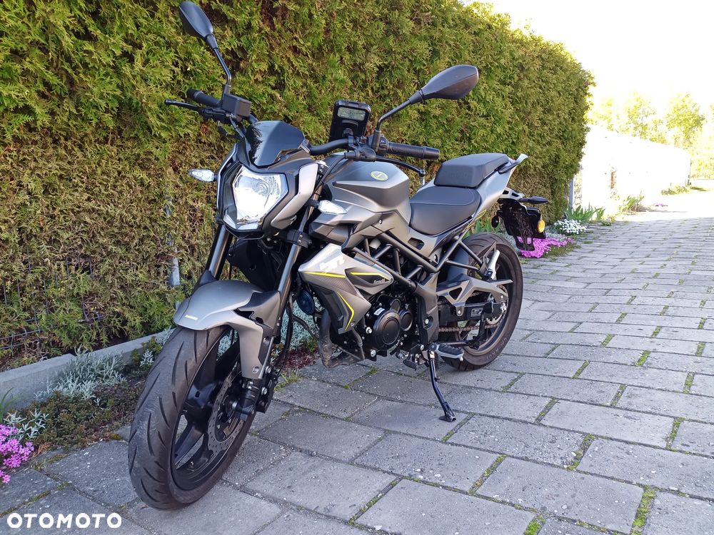 Benelli BN 125 - 9