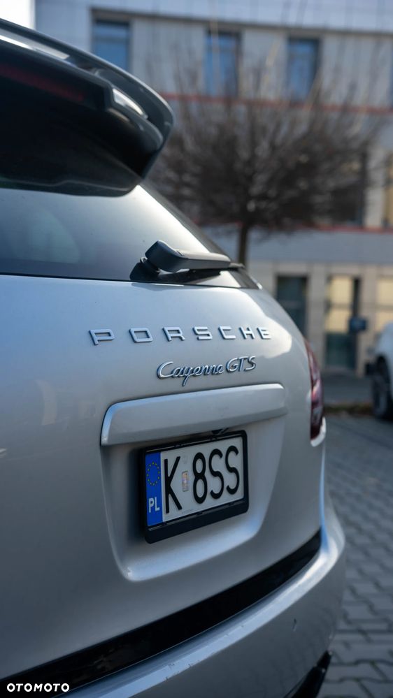 Porsche Cayenne GTS - 6
