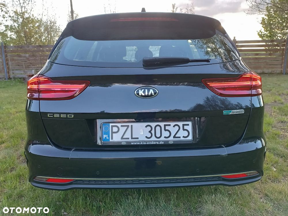 Kia Ceed 1.6 CRDi Eco-Dynamics+ (48V Mild-Hybrid) Vision - 7