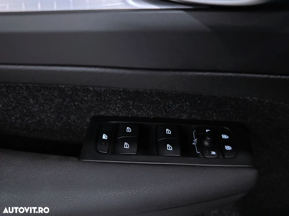 Volvo XC 40 T4 Recharge DKG Inscription Expression - 12