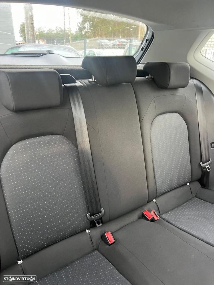 SEAT Arona 1.0 TSI Style - 6