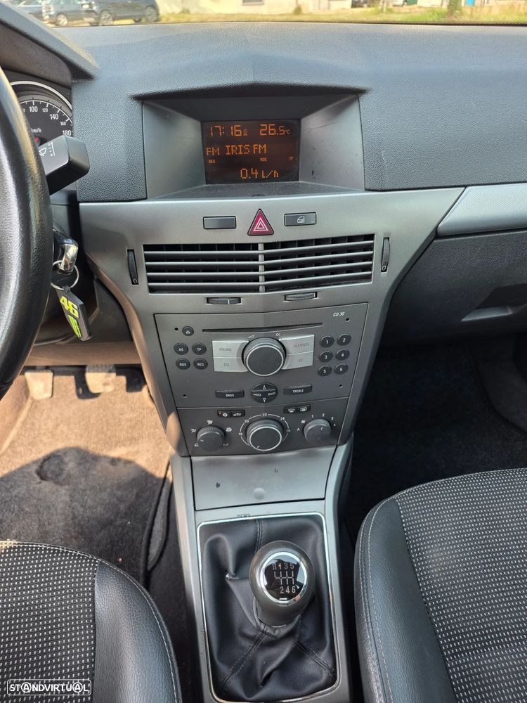 Opel Astra 1.3 CDTI Cosmo - 11