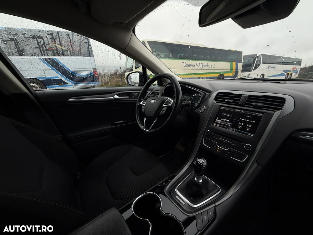 Ford Mondeo - 10