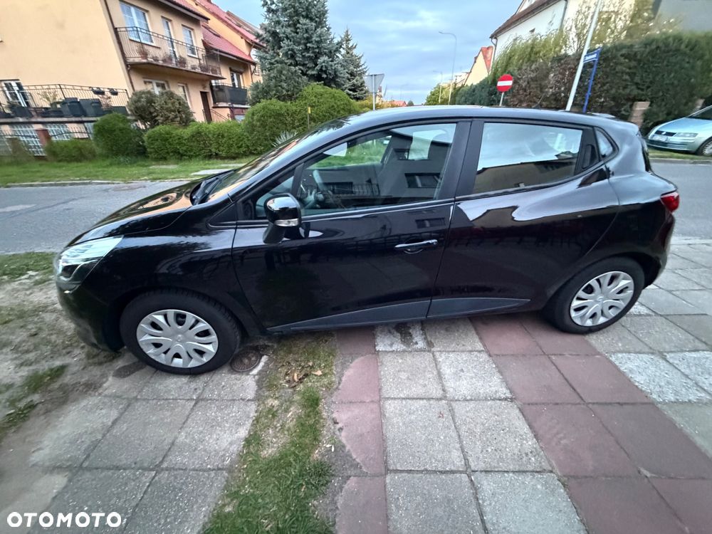 Renault Clio 1.2 16V Zen - 4