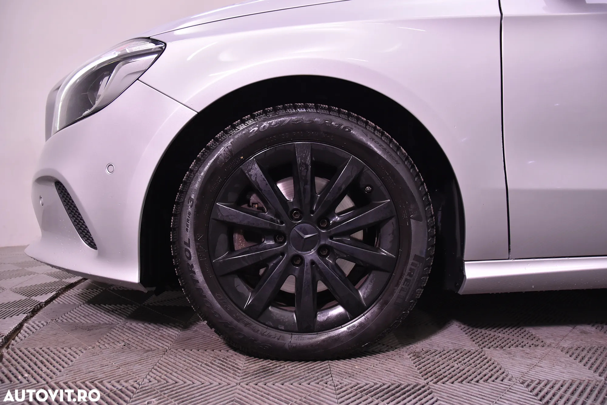 Mercedes-Benz A 200 d 4MATIC Aut. - 10