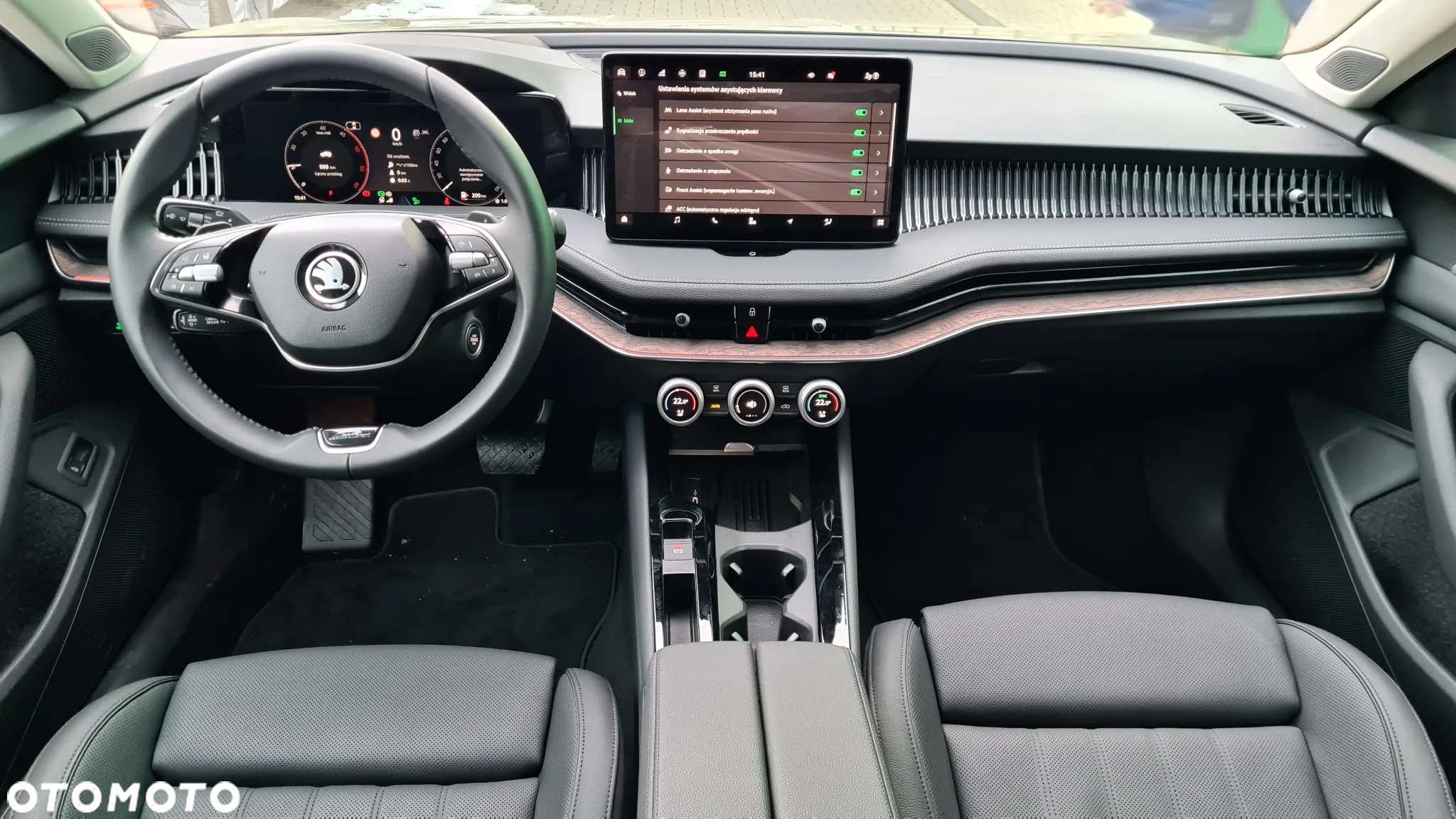 Skoda Superb 2.0 TDI SCR 4x4 L&K DSG - 14