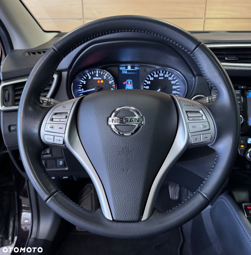 Nissan Qashqai 1.6 DIG-T N-Connecta - 9