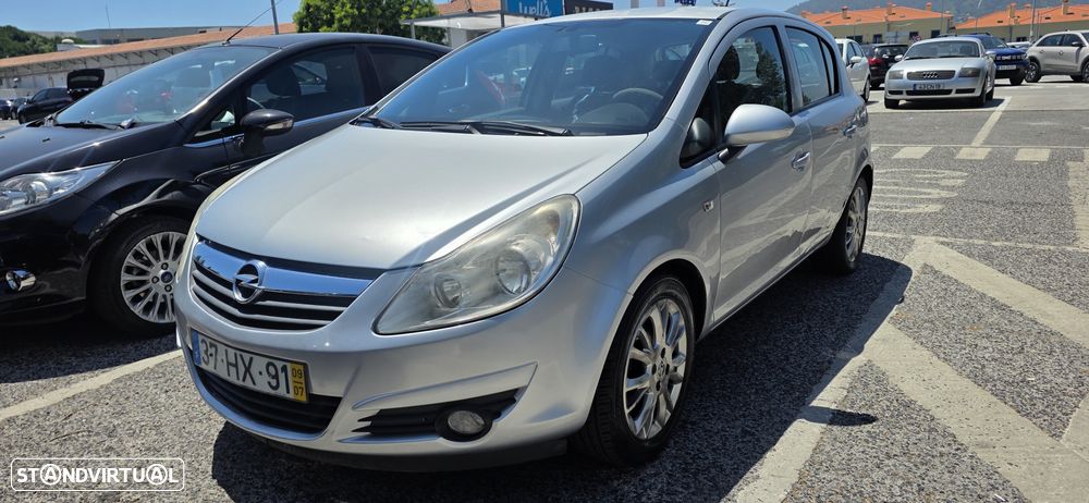 Opel Corsa 1.3 CDTI CMON - 1